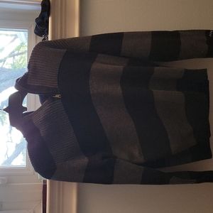 DKNY JEANS sweater with collar. Black and grey great condition